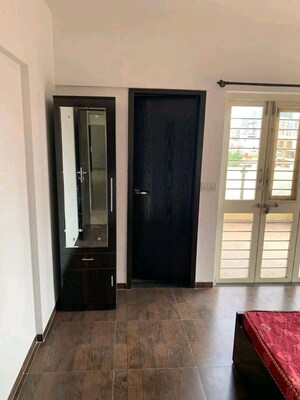 Room in 2 BHK Apartment at Gini Viviana, Balewadi – for Rent