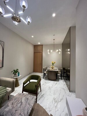 Team Area in 2 BHK Builder Floor at Options The Crest, Dadar West – for Sale