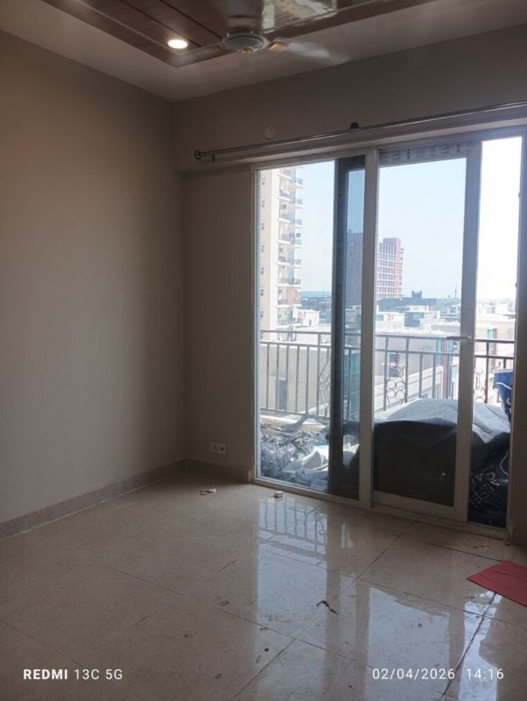 Room, signature-global-prime-phase-2 2 Bedroom 1200 Sq.Ft. Apartment In Sector 63a Gurgaon 10235666