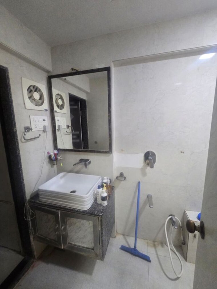 Bathroom, sai-srishti 2 Bedroom 705 Sq.Ft. Apartment In Bhandup West Mumbai 10235678