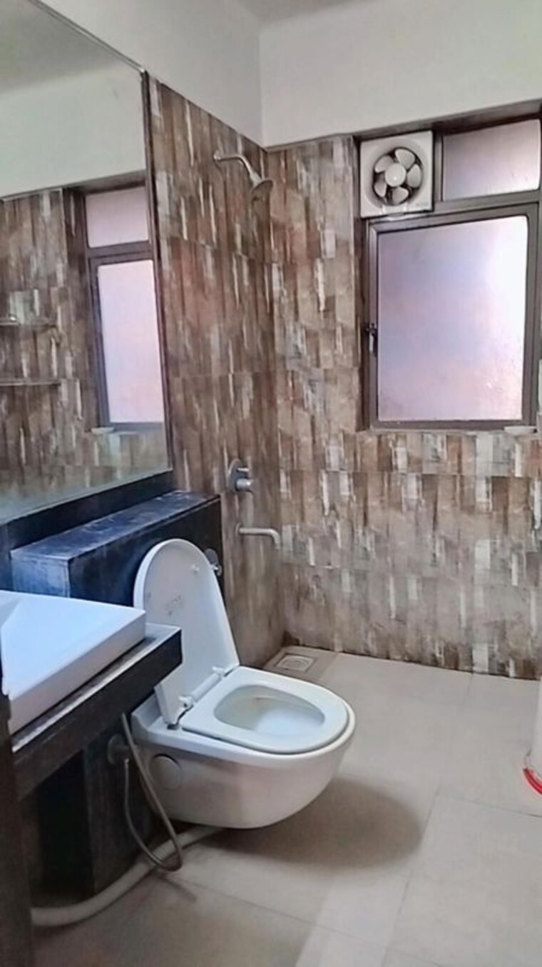 Bathroom, konark-krish-2 1 Bedroom 560 Sq.Ft. Apartment In Keshav Nagar Pune 10235695