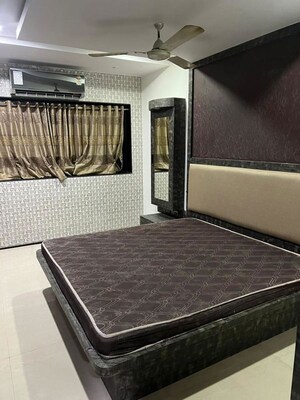 Bedroom in 2 BHK Apartment at Atur Park Shiv Parvati CHS, Chembur – for Sale