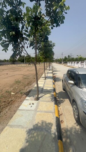   Plot at Ramineni Srinivas Machineni Grandiose, Sri Ramachandra Nagar – for Sale