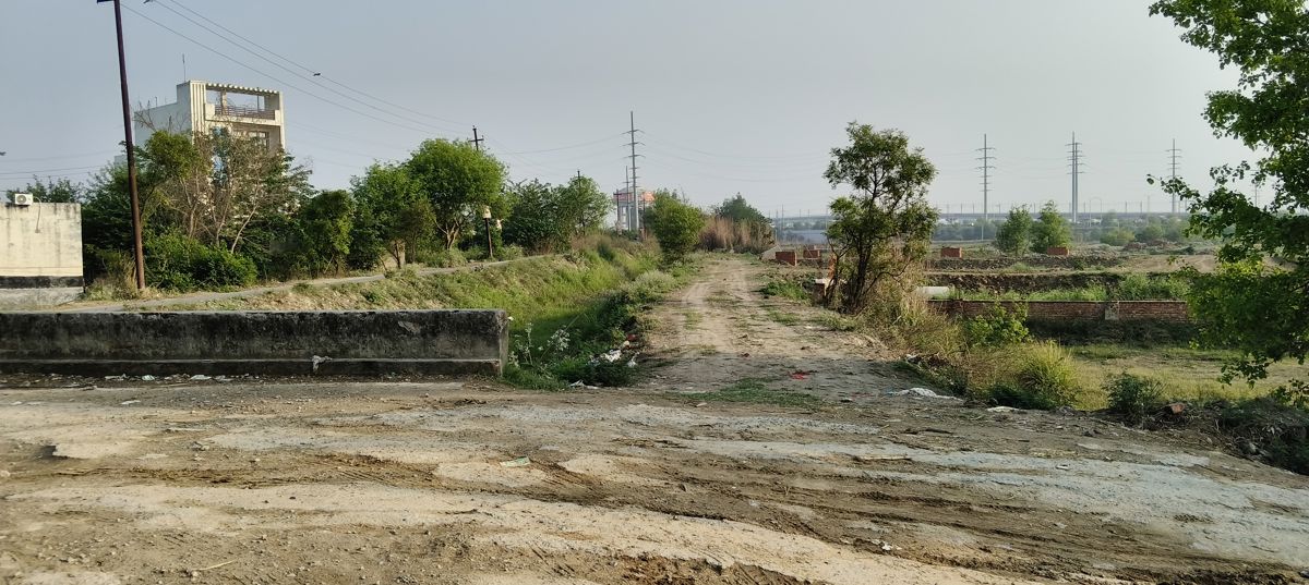 Plot For Sale in Atharva Royal Green City