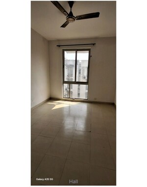 Room in 3 BHK Apartment at Vatika Lifestyle Homes, Sector 83 – for Sale