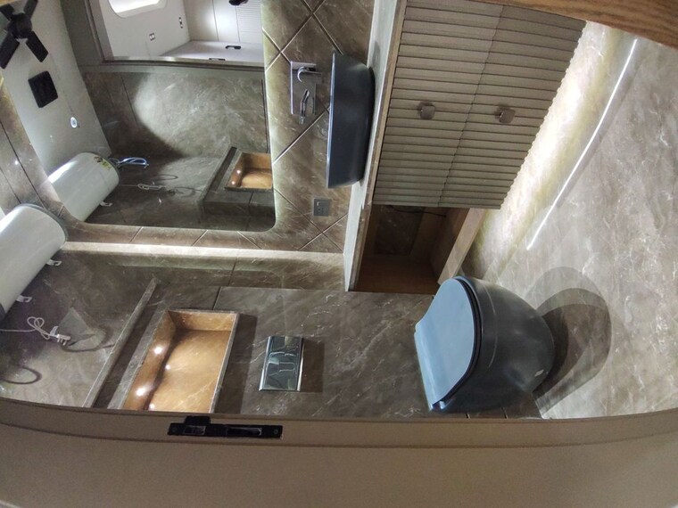 Bathroom, lajpat nagar i 2 Bedroom 100 Sq.Yd. Builder Floor In Lajpat Nagar I Delhi 10235737