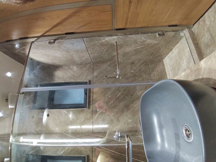 Bathroom, lajpat nagar i 2 Bedroom 100 Sq.Yd. Builder Floor In Lajpat Nagar I Delhi 10235737