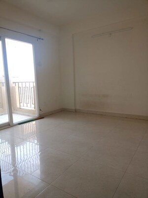 Room in 2 BHK Apartment at Zara Rossa, Sector 112 – for Sale