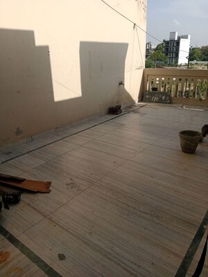 Terrace in 1.5 BHK Builder Floor at Huda – for Rent