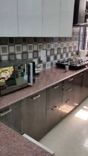 Kitchen in 3.5 BHK Builder Floor at Sector 47 – for Sale