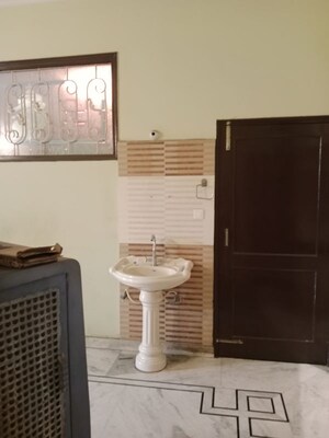 Furnished Amenities in 2 BHK Builder Floor at Huda – for Rent