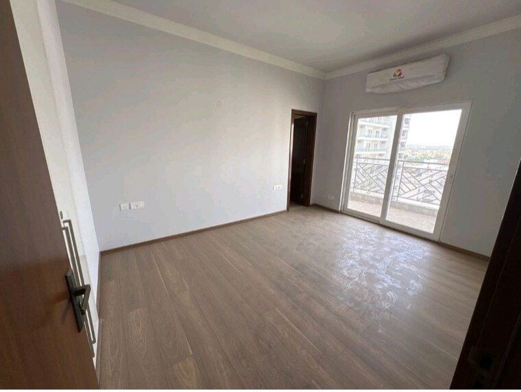 Room, central-park-flower-valley 3 Bedroom 1789 Sq.Ft. Apartment In Sohna Sector 33 Gurgaon 10235773