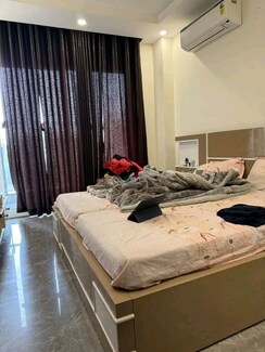 1 BHK + Servant Room Apartment For Rent in Chattarpur