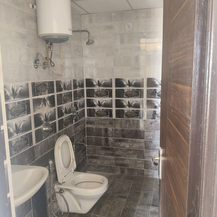 Bathroom, ayaan-max-heights-majestic 3 Bedroom 1725 Sq.Ft. Apartment In Sikar Road Jaipur 10235778