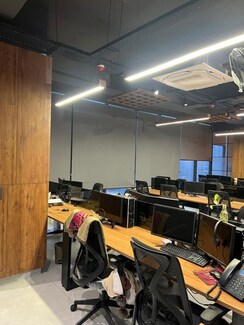 Office Space For Rent in Sector 74