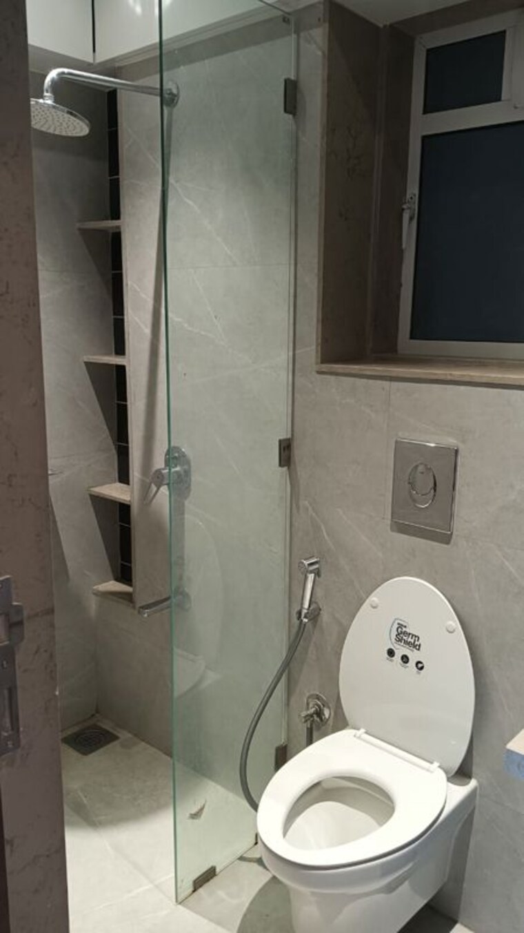 Bathroom, kabra-diamante 2 Bedroom 670 Sq.Ft. Apartment In Goregaon West Mumbai 10235791