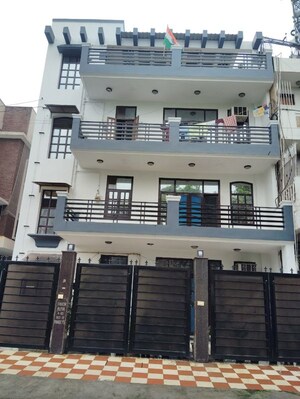  Pg – Exterior View View at Sector 51 - for Rent