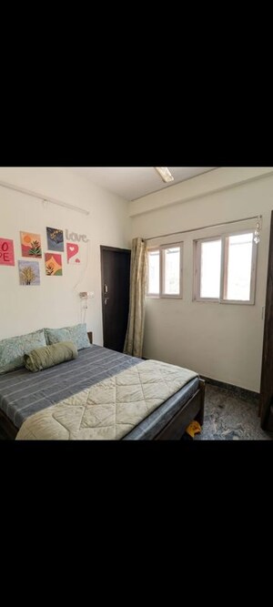 Bedroom in 3 BHK Apartment at Raj Niwas , Koramangala – for Rent