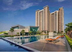 3 BHK + Servant Room Apartment For Rent in Eldeco Acclaim