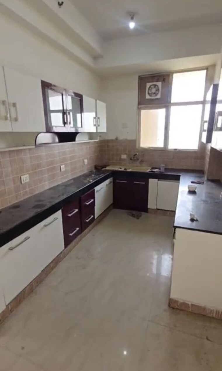 Kitchen, eldeco-green-meadows 3 Bedroom 1870 Sq.Ft. Apartment In Pi Greater Noida Greater Noida 10235810