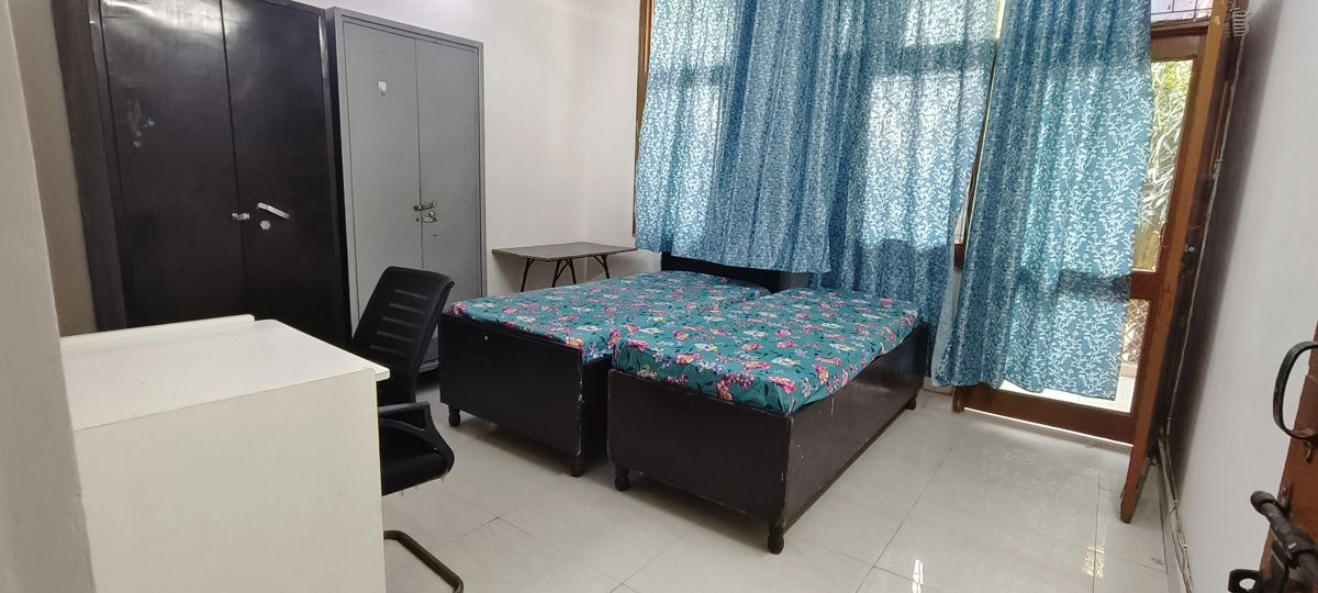 Pg For Rent in Sector 26