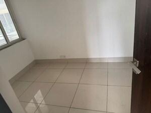 Bathroom in 2.5 BHK Apartment at M3M Escala, Sector 70a – for Sale