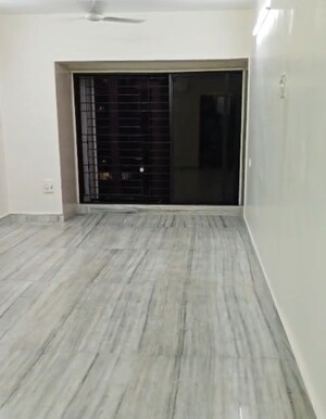 2 BHK Apartment For Rent in Indra Darshan Apartment, Andheri West