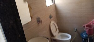 Bathroom in 1 BHK Apartment at Swiss Corner, Andheri West – for Rent