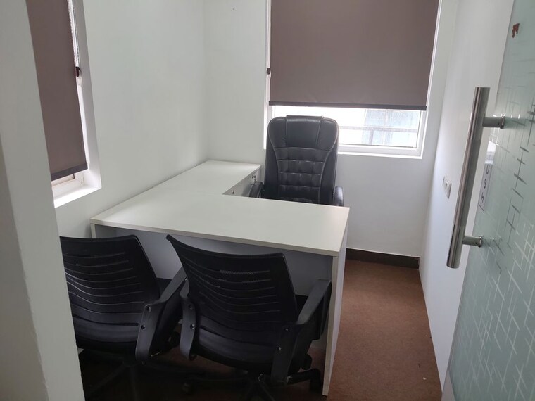 Team Area, sector 63 Commercial Office Space 950 Sq.Ft. In Sector 63 Noida 10235869