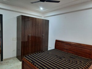 Bedroom in 2 BHK Builder Floor at Sector 46 – for Rent