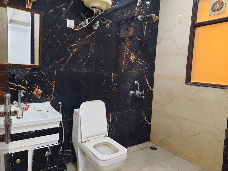 Team Area, sector 46 2 Bedroom 1367 Sq.Ft. Builder Floor In Sector 46 Gurgaon 10235860