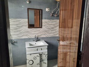 Bathroom in 2 BHK Builder Floor at Sector 46 – for Rent