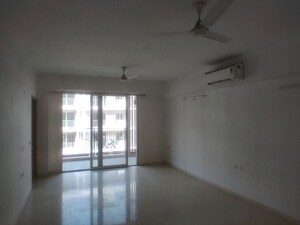 Room in 2.5 BHK Builder Floor at Signature Global City 92, Sector 92 – for Sale