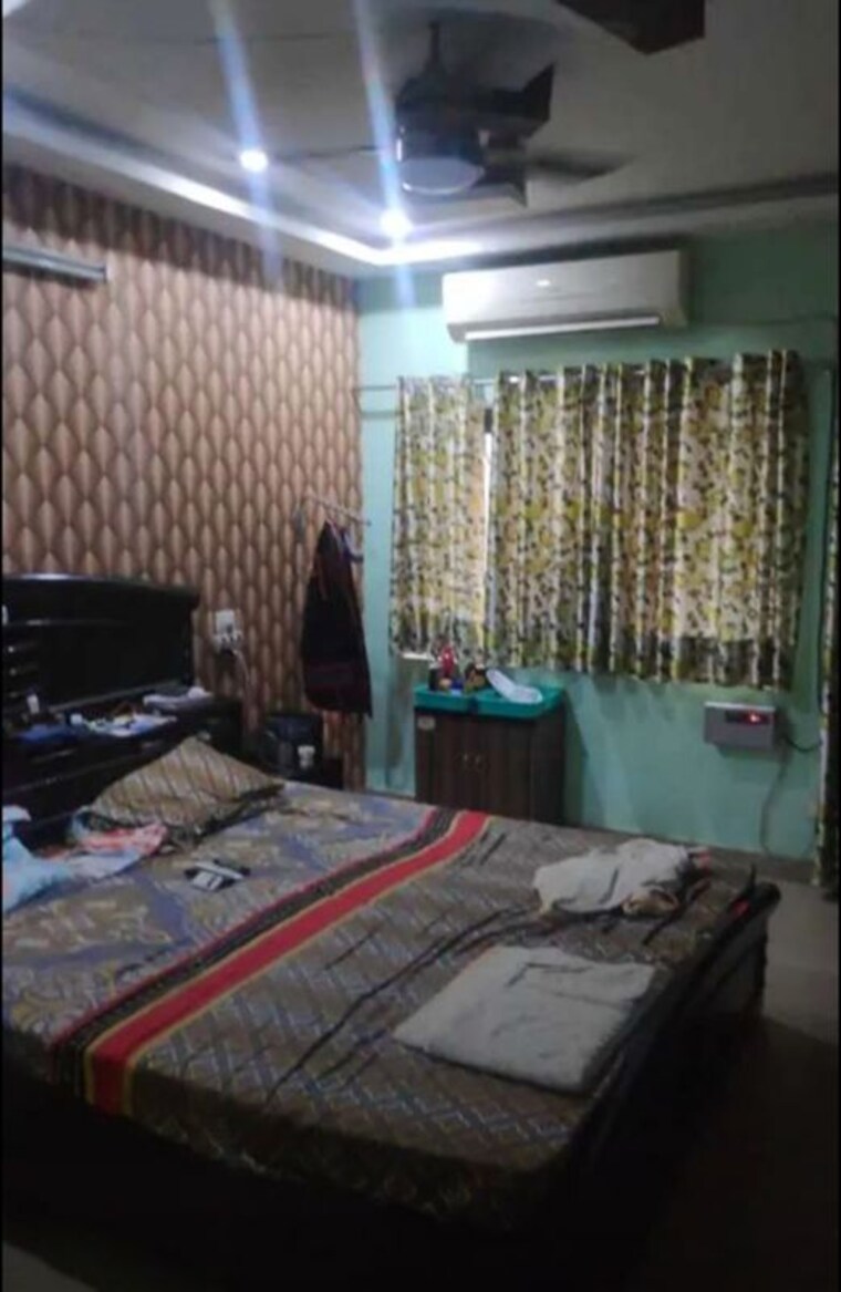Bedroom, husainganj 3 Bedroom 1600 Sq.Ft. Apartment In Husainganj Lucknow 10235916