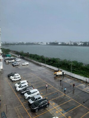 2 BHK Apartment – Exterior View View at Gomti Nagar - for Rent