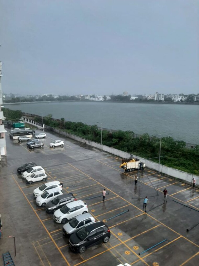 Exterior View, gomti nagar 2 Bedroom 1300 Sq.Ft. Apartment In Gomti Nagar Lucknow 10235937