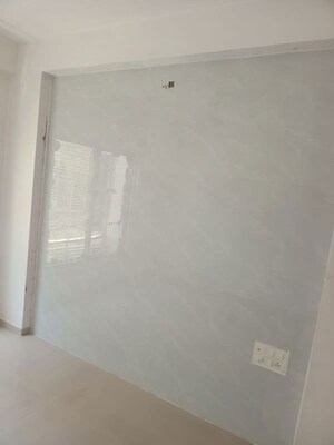 Room in 2 BHK Apartment at Avirat Silver Gardenia, Gota – for Rent