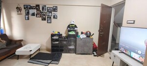 Living Room in 1 BHK Apartment at Lok Puram, Vasant Vihar – for Rent