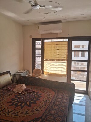 3 BHK Independent House For Rent in Sector 44