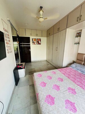 Bedroom in 1 BHK Apartment at Vasant Valley Complex, Malad East – for Rent