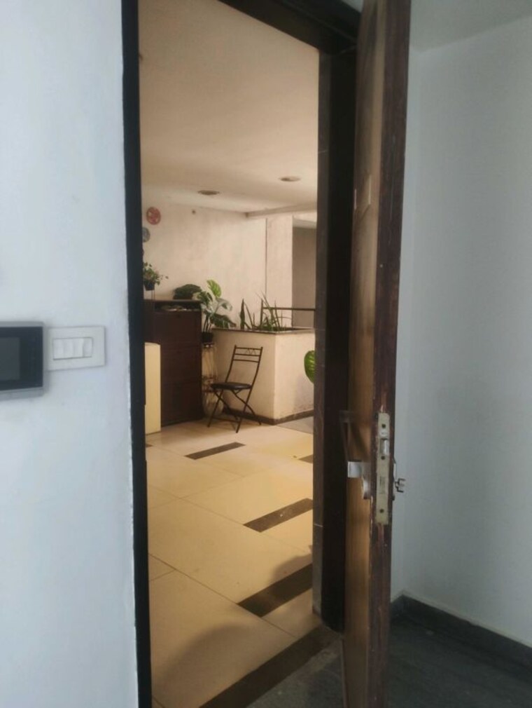 Bathroom, lodha-ncp-commercial-tower-supremus 1 Bedroom 4966 Sq.Ft. Apartment In Wadala Mumbai 10236005