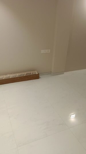 Room in 3 BHK Independent House at Hiranandani Gardens Eden Bungalows, Powai – for Rent