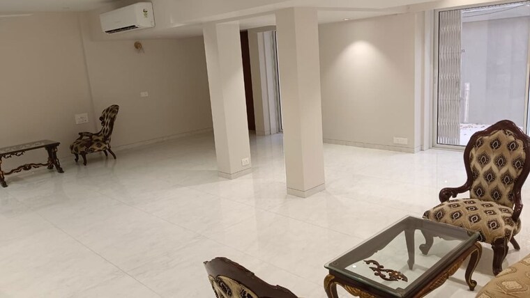Team Area, hiranandani-gardens-eden-bungalows 3 Bedroom 2000 Sq.Ft. Independent House In Powai Mumbai 10236105
