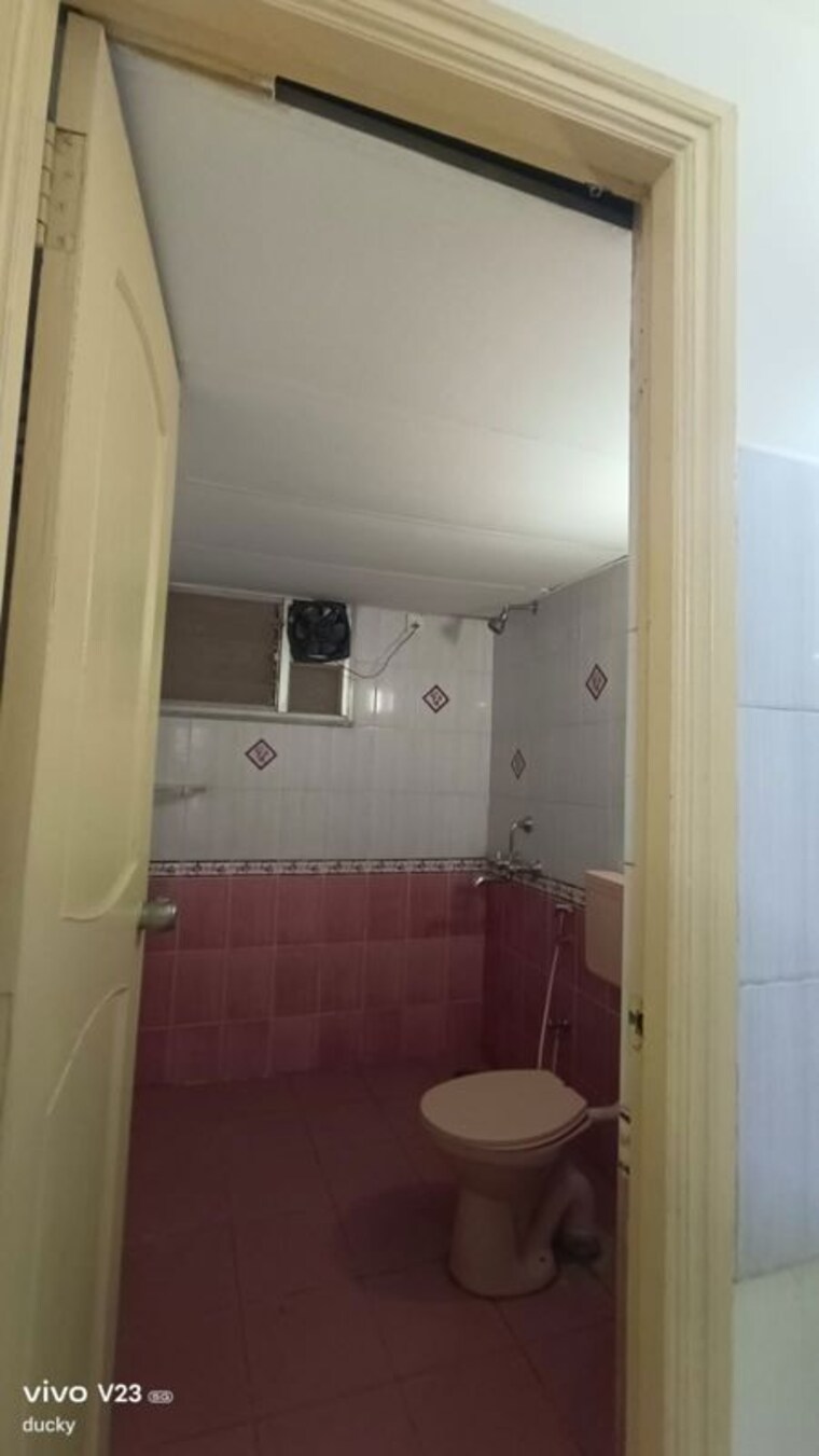 Bathroom, bm-sernity 2 Bedroom 1250 Sq.Ft. Apartment In Hsr Layout Bangalore 10236101