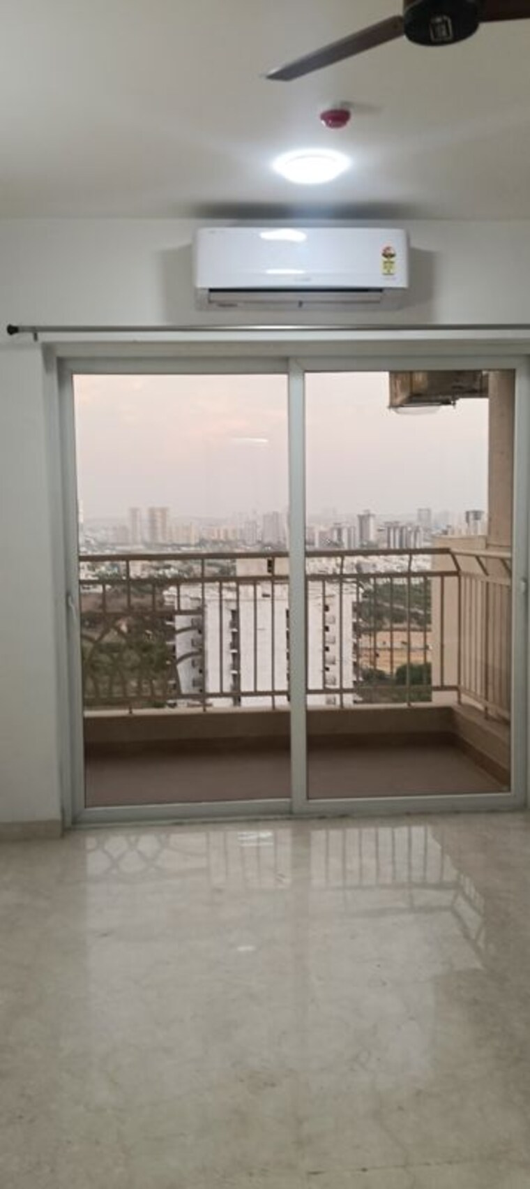 Room, the-center-court 4 Bedroom 2100 Sq.Ft. Apartment In Sector 88a Gurgaon 10236117