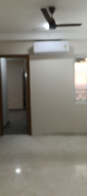 Room in 4 BHK Apartment at The Center Court, Sector 88a – for Rent