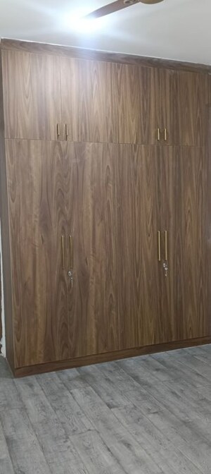 Furnished Amenities in 4 BHK Apartment at The Center Court, Sector 88a – for Rent