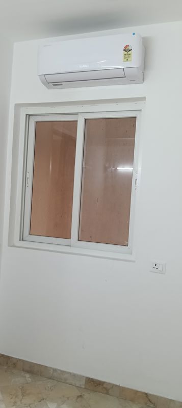 4 BHK + Pooja Room,Servant Room,Study Room,Extra Room 2100 Sq.Ft. Apartment in The Center Court