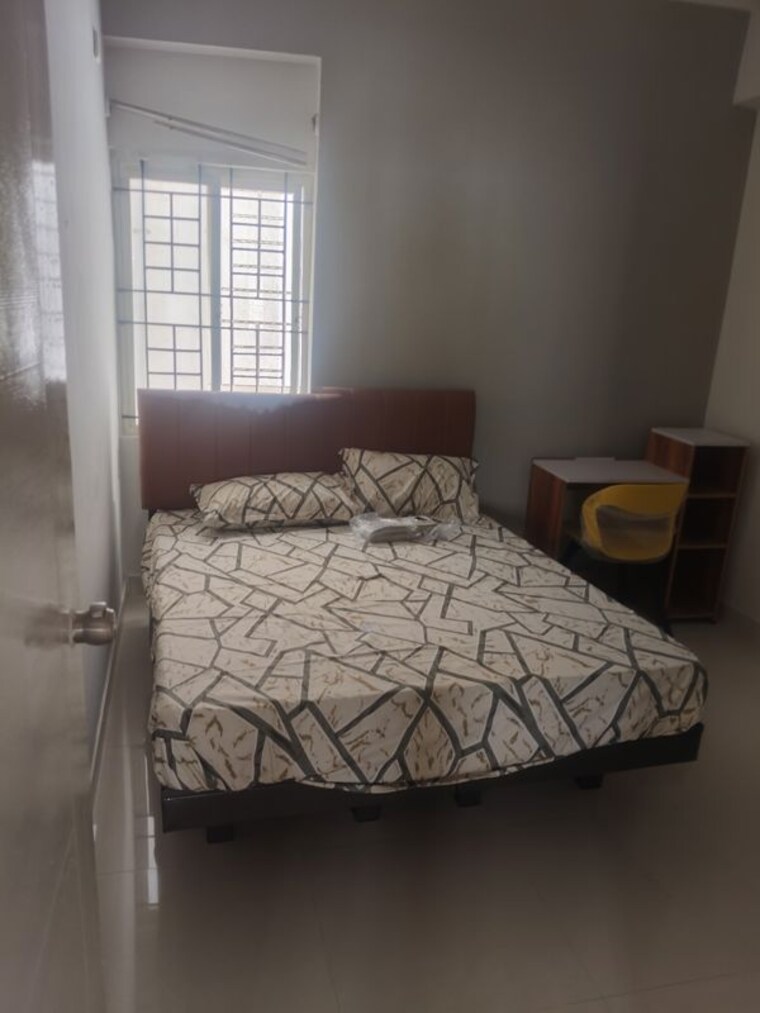 Bedroom, krishna-residency-kadubeesanahalli 2 Bedroom 850 Sq.Ft. Apartment In Kadubeesanahalli Bangalore 10236124