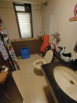 Team Area in 4 BHK Apartment at Ekta Lake Lucerne, Powai – for Rent